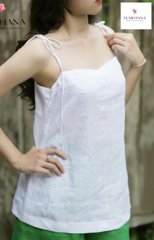 ÁO TRẮNG LINEN 2 DÂY KIỂU DÁNG XẺ PHÍA SAU Yumi Hana