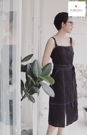Đầm 2 dây chạy chỉ Yumi Hana  