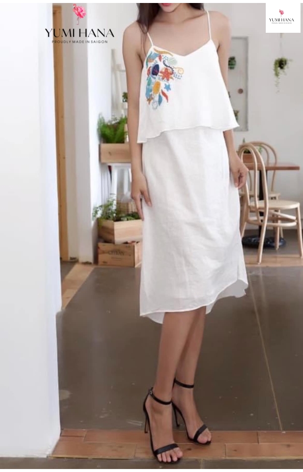 ÁO 2 DÂY LINEN HOA VĂN SANG TRỌNG Yumi Hana