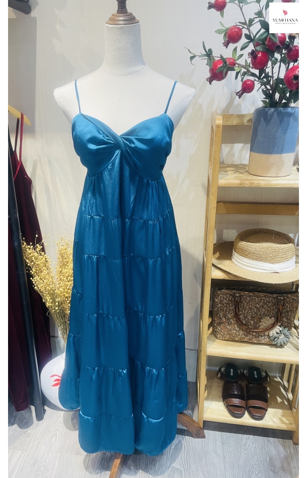 Đầm Maxi hai dây xòe Yumi Hana