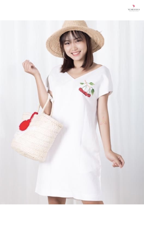 Đầm tay liền, cồ tìm có thêu tay Yumi Hana 